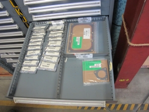 STANLEY VIDMAR HEAVY DUTY 12-DRAWER PARTS CABINET W/ CONTENTS (W-50) LOADING & HANDLING FEE $25-
